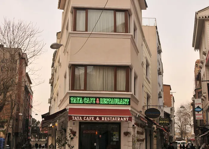 Hotell Tayahatun Istanbul