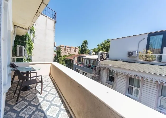 Tayahatun Hotell Istanbul