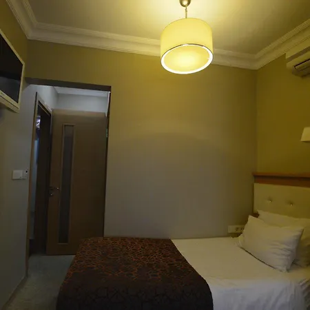 Hotel Tayahatun 3*