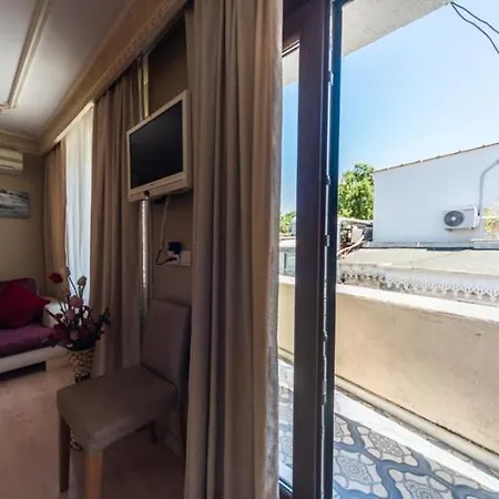 Tayahatun Hotel 3*